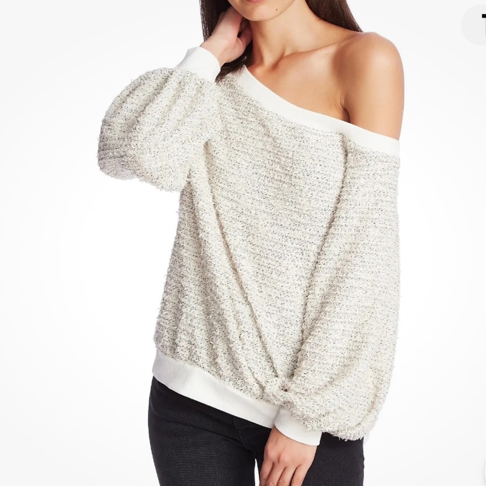 Eyelash Lightweight Sweater NWT